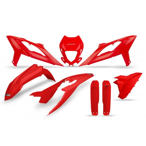 UFO Plastiksatz Beta 2020-2024 (sschwarz Rot. weiß)